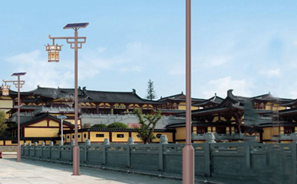 抗风型中卫太阳能路灯：保障稳定照明不受风害