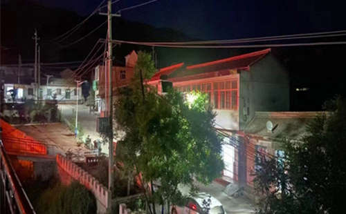 中卫太阳能路灯在暴雪天气下的应对策略 中卫太阳能路灯在暴雪天气下的应对策略