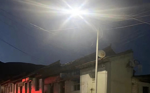 农村院子里最适合的中卫太阳能路灯亮度与安装要点 农村院子里最适合的中卫太阳能路灯亮度与安装要点